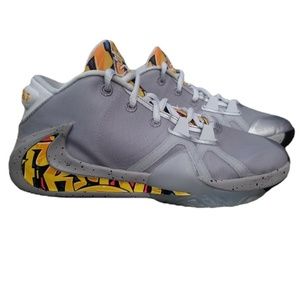 Nike Zoom Freak 1 Giannis Graffiti Size 4Y